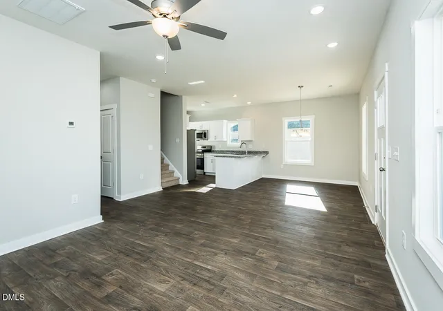 Photo 3 of Single family home for sale at 1070 Pinnix Lp, Burlington, NC 27217 | MLS# 10183137 | Listing updated on 2026-07-29