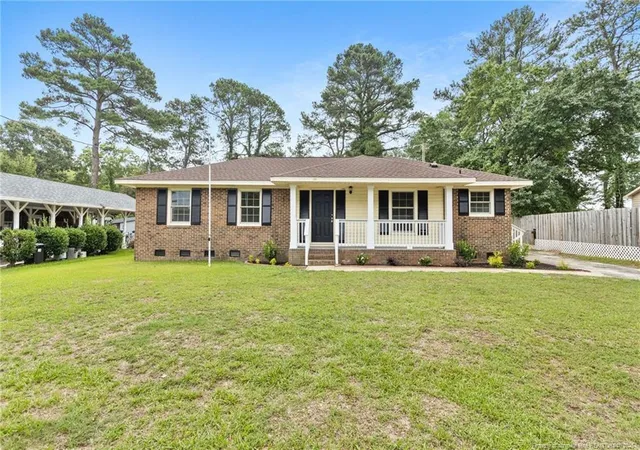 2nd image of 728 Rockwood Dr, Fayetteville, NC 28311 | MLS# 766605