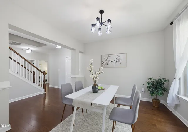 5th image of 619 Laurel Berry Ct, Apex, NC 27523 | MLS# 10183598