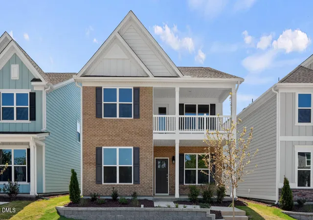 Photo 1 of Single family home for sale at 400 N Judd Pkwy Nw, Fuquay Varina, NC 27526 | MLS# 10183628 | Listing updated on 2026-10-06