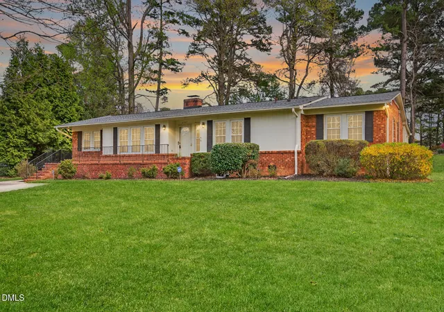 Photo 49 of Sale Pending at 4707 Ramblewood Dr, Greensboro, NC 27406 | MLS# 10183641 | Listing updated on 2026-09-18