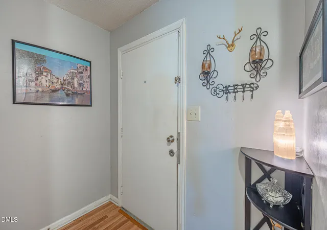 Listing Photo 4 - Condo for sale in building located at 104 Choptank Ct, Cary, NC 27513 - Unit #A3