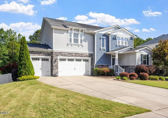 Photo 2 of Sale Pending at 4714 Jersey Pine Dr, Rolesville, NC 27571 | MLS# 10183976 | Listing updated on 2026-08-16