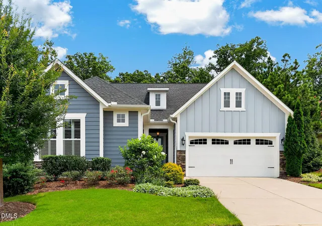 Photo 2 of Sale Pending at 200 Middleton Pl, Chapel Hill, NC 27516 | MLS# 10183455 | Listing updated on 2026-08-08