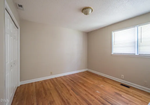 8th image of 519 E Walnut Ave, Wake Forest, NC 27587 | MLS# 10183856