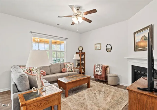 Photo 2 of Single family home for sale at 269 Blue Aspen Dr, Fuquay Varina, NC 27526 | MLS# 10184006 | Listing updated on 2026-10-05
