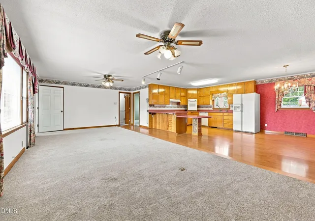 4th image of 3103 Hillandale Dr, Sanford, NC 27332 | MLS# 10183549