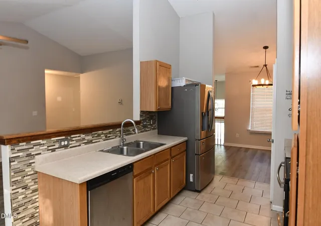 Photo 4 of Single family home for sale at 3419 Marshlane Way, Raleigh, NC 27610 | MLS# 10183303 | Listing updated on 2026-09-25