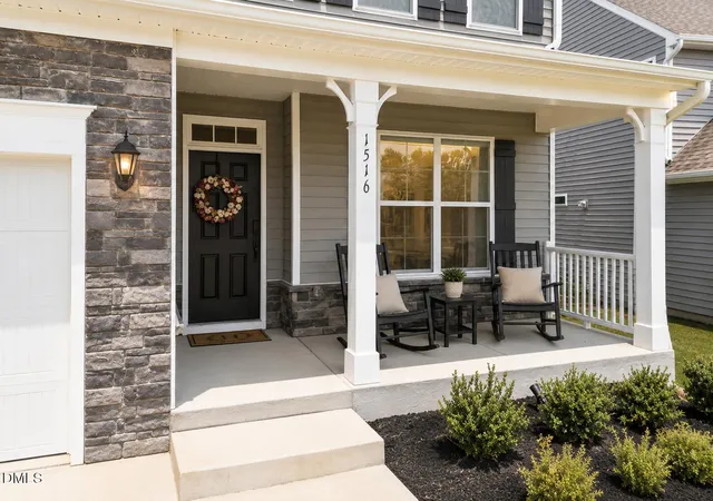 Photo 2 of Single family home for sale at 1516 Willbrook Dr, Fuquay Varina, NC 27526 | MLS# 10183382 | Listing updated on 2026-09-16