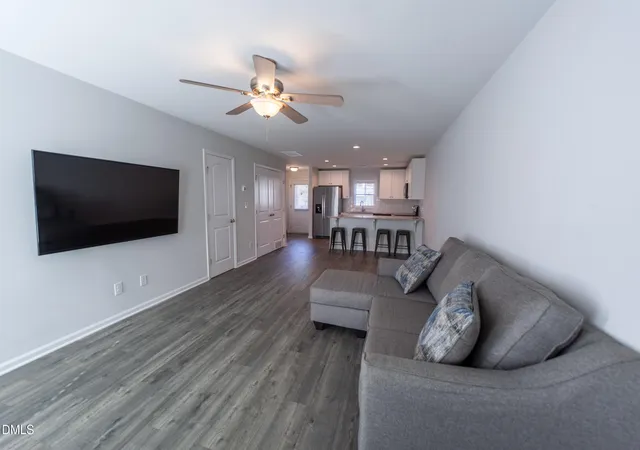2nd image of 262 S Raleigh St, Angier, NC 27501 | MLS# 10184588