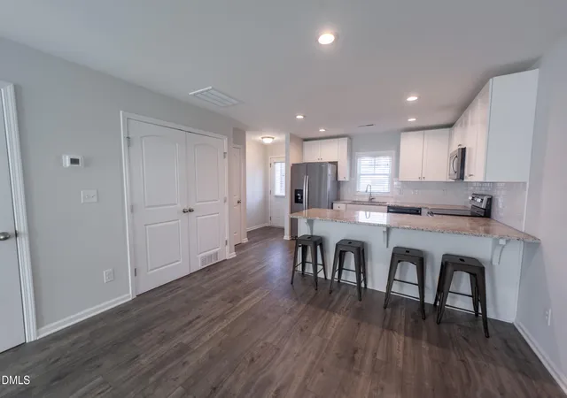 4th image of 262 S Raleigh St, Angier, NC 27501 | MLS# 10184588
