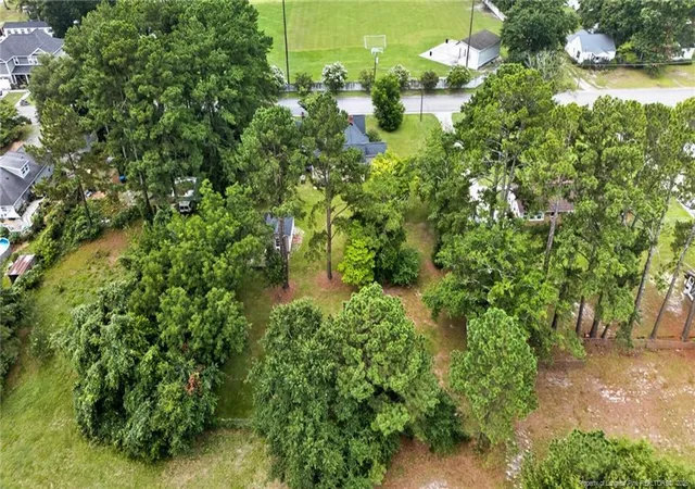 Photo 48 of Single family home for sale at 423 E Edinborough Ave, Raeford, NC 28376 | MLS# 766600 | Listing updated on 2026-08-30