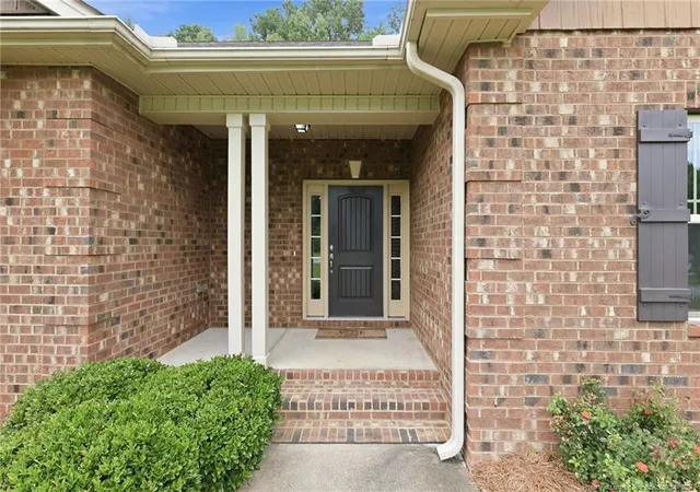 Photo 3 of Sale Pending at 305 Planters Ln, Coats, NC 27521 | MLS# 766831 | Listing updated on 2026-09-02