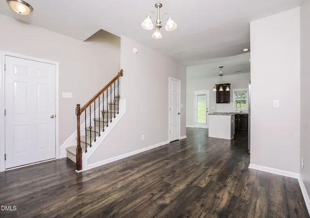 image of 415 Crawford Pkwy, Clayton, NC 27520 | MLS# 10183721