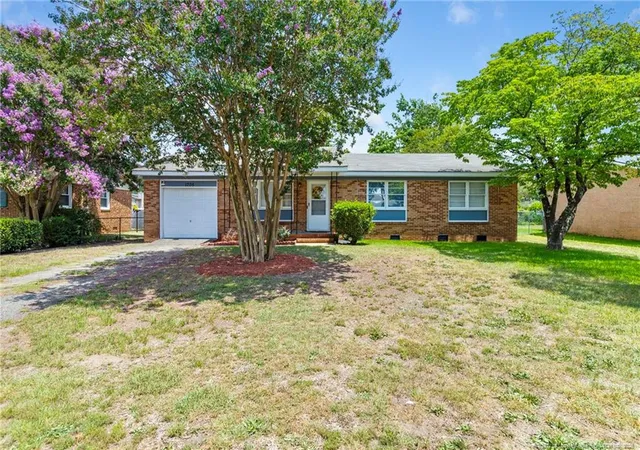 1st image of 1705 Grandview Dr, Fayetteville, NC 28314 | MLS# 765693