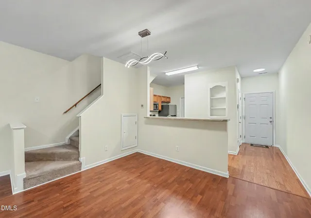 Photo 3 of Sale Pending at 904 Hadel Pl, Knightdale, NC 27545 | MLS# 10183576 | Listing updated on 2026-09-16
