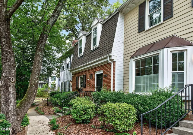 2nd image of 1324 Dylan Heath Ct, Raleigh, NC 27608 | MLS# 10183500
