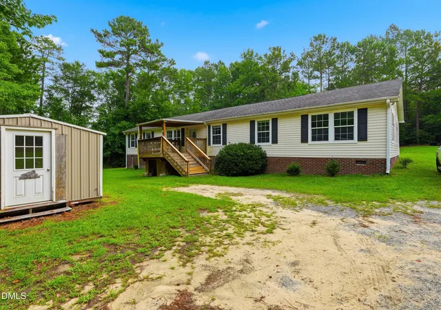 Photo 3 of Sale Pending at 62 Sylvan Ln, Cameron, NC 28326 | MLS# 10183427 | Listing updated on 2026-08-18