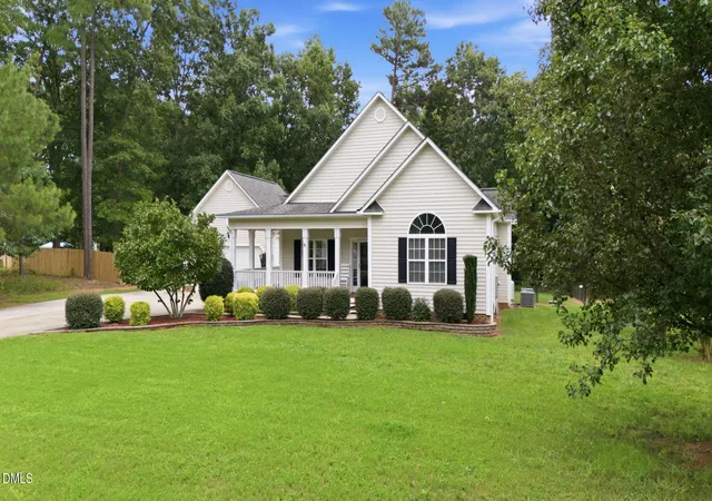 Photo 1 of Sale Pending at 552 Contender Dr, Clayton, NC 27520 | MLS# 10183457 | Listing updated on 2026-08-26
