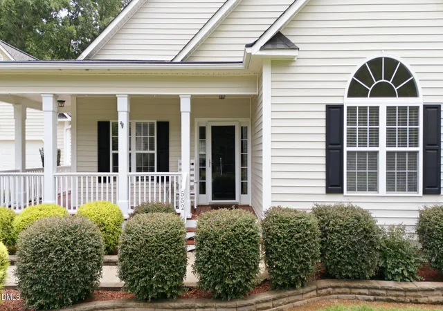 Photo 2 of Sale Pending at 552 Contender Dr, Clayton, NC 27520 | MLS# 10183457 | Listing updated on 2026-08-26
