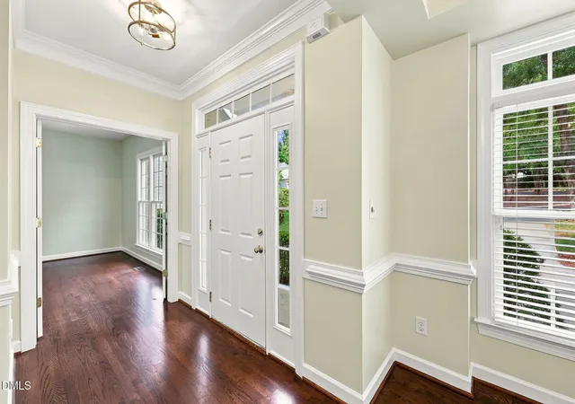 Photo 4 of Single family home for sale at 5505 Killarney Hope Dr, Raleigh, NC 27613 | MLS# 10189218 | Listing updated on 2026-09-13
