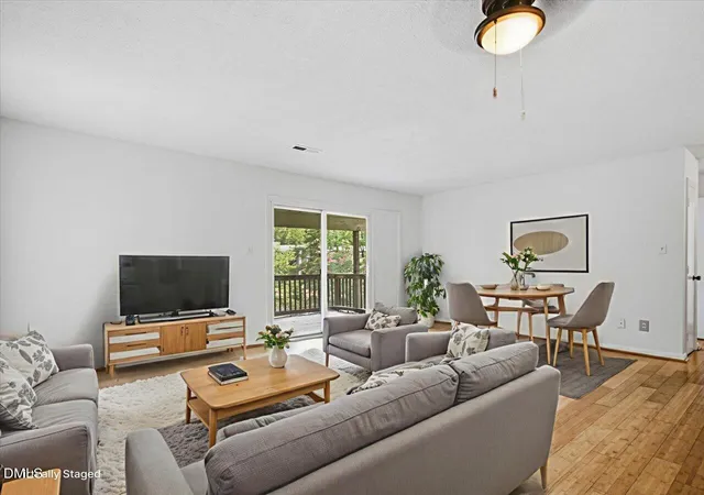 Photo 3 of Condo for sale at 618 Pine Ridge Pl, Raleigh, NC 27609 | MLS# 10183403 | Listing updated on 2026-08-22