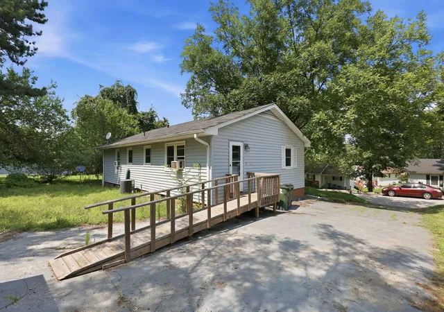 2nd image of 104 Alex St, Oxford, NC 27565 | MLS# 10183350
