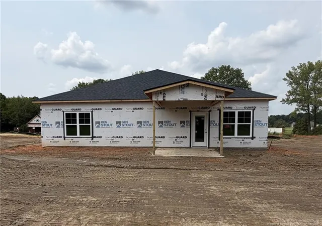 Photo 2 of Single family home for sale at 365 Thorntons Crk Dr, Erwin, NC 28376 | MLS# 766877 | Listing updated on 2026-10-02