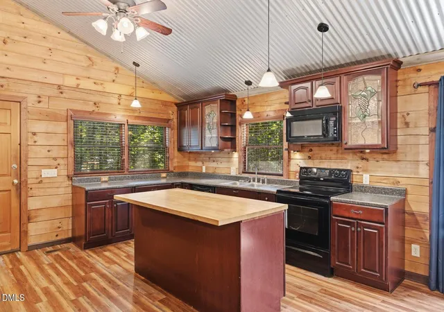 5th image of 372 Round Fish Dr, Sanford, NC 27330 | MLS# 10187110