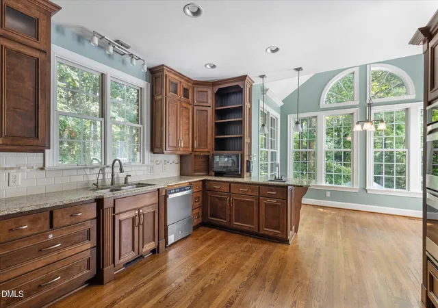 4th image of 7200 Nc-751, Durham, NC 27713 | MLS# 10186460