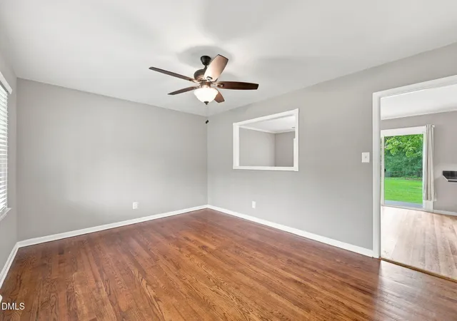 Photo 4 of Single family home for sale at 5413 S Nc 49 Hwy, Burlington, NC 27215 | MLS# 10183400 | Listing updated on 2026-08-17