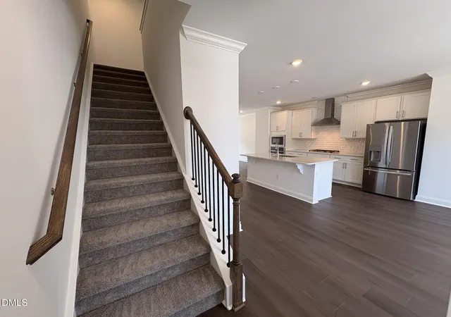5th image of 2865 Foster Woods Dr, Apex, NC 27502 | MLS# 10183423