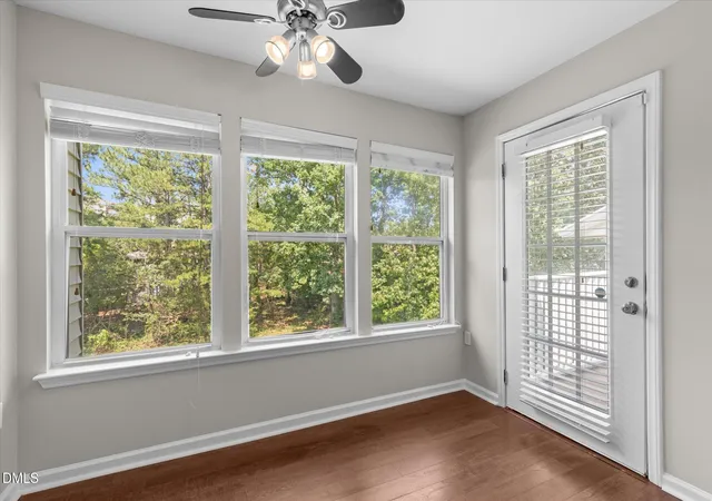 Listing Photo 4 - Condo for sale in building located at 1300 Hillbrow Ln, Raleigh, NC 27615 - Unit #302