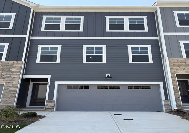 2nd image of 2869 Foster Woods Dr, Apex, NC 27502 | MLS# 10183440