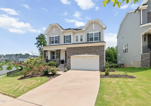 2nd image of 421 Ramsours Mill Dr, Holly Springs, NC 27540 | MLS# 10183669
