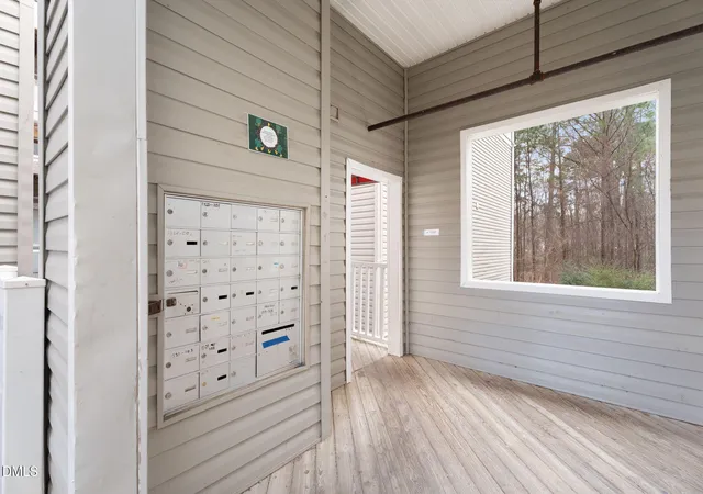 3rd image of 1331 Crab Orchard Dr, Raleigh, NC 27606 | MLS# 10183458