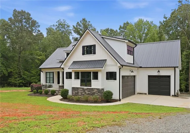 2nd image of 61 Erma Thomas Ln, Sanford, NC 27330 | MLS# 766916