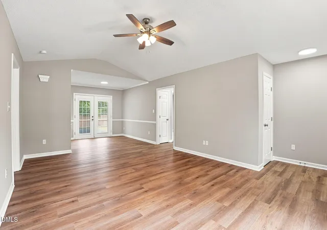 Photo 4 of Sale Pending at 507 Twin Creeks Dr, Goldsboro, NC 27530 | MLS# 10185010 | Listing updated on 2026-09-18