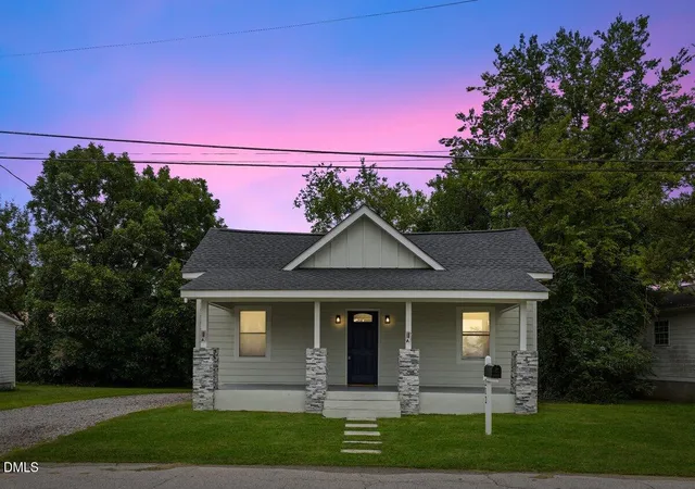 1st image of 212 Pearl St, Henderson, NC 27536 | MLS# 10183796