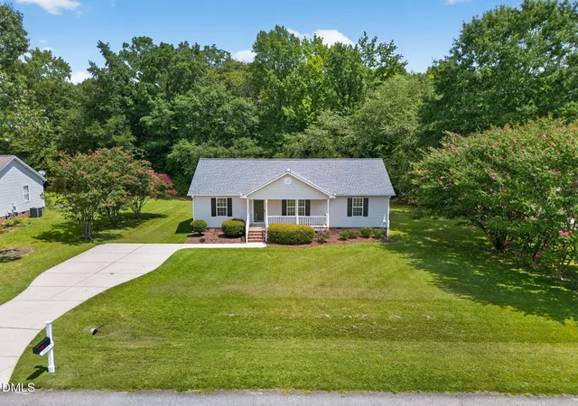 image of 2649 Matthews Rd, Clayton, NC 27520 | MLS# 10183621