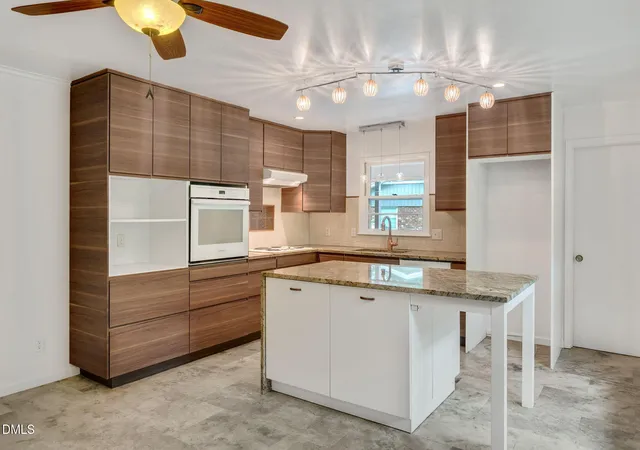 Photo 3 of Single family home for sale at 321 Clarendon Crescent, Raleigh, NC 27610 | MLS# 10183512 | Listing updated on 2026-10-02
