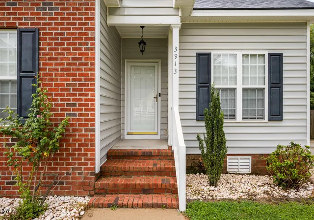 4th image of 3913 Gloucester Dr W, Wilson, NC 27893 | MLS# 10183578