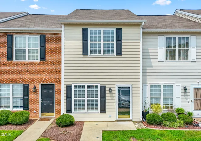 1st image of 19 Cheltenham Dr, Clayton, NC 27520 | MLS# 10183565