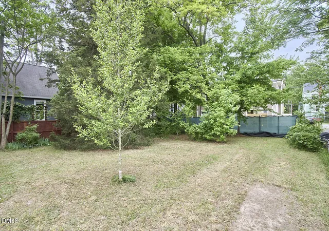 33rd image of 1107 Iredell St, Durham, NC 27705 | MLS# 10183513
