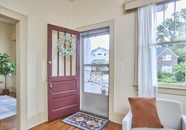 3rd image of 1107 Iredell St, Durham, NC 27705 | MLS# 10183513