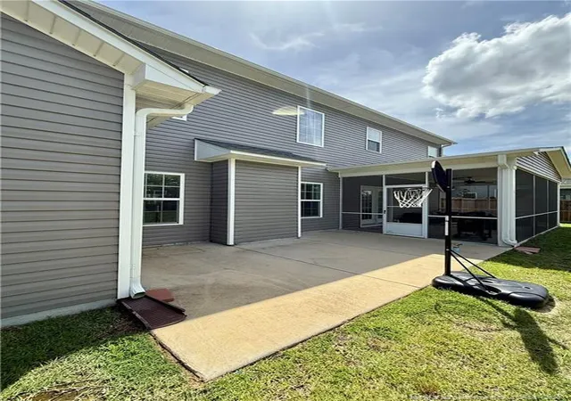 Photo 5 of Single family home for sale at 523 Bridgehaven Dr, Raeford, NC 28376 | MLS# 766920 | Listing updated on 2026-07-31