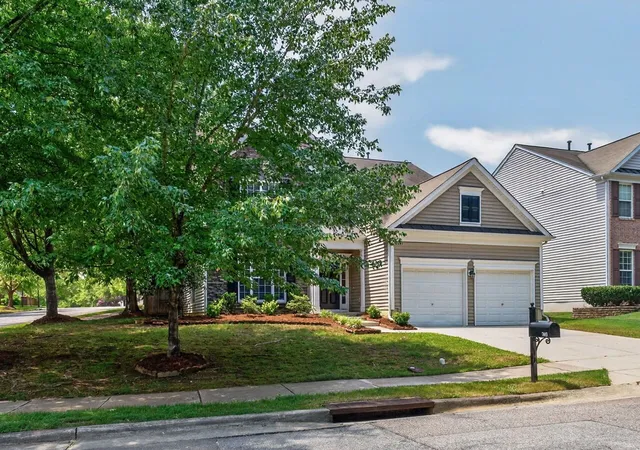 2nd image of 7803 Clover Creek Ct, Raleigh, NC 27613 | MLS# 10183514