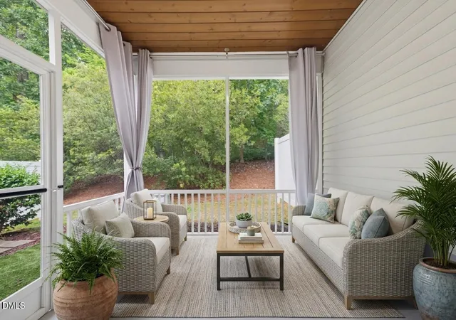 Photo 4 of Townhouse for sale at 455 Great Eno Path, Hillsborough, NC 27278 | MLS# 10183522 | Listing updated on 2026-08-31