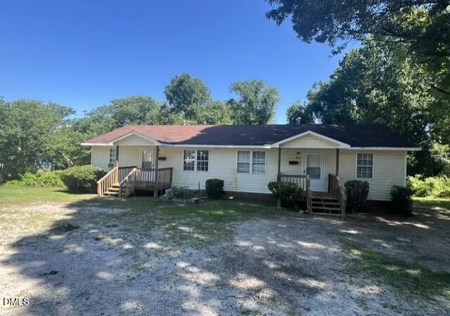 1st image of 413 415 Gay St, Henderson, NC 27536 | MLS# 10183596