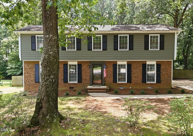 Photo 1 of Single family home for sale at 608 Se Maynard Rd, Cary, NC 27511 | MLS# 10183758 | Listing updated on 2026-09-18